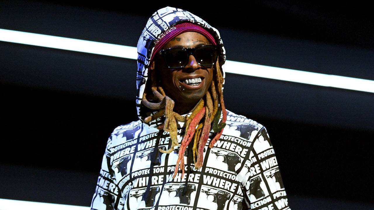 Fans pick Houston as 1 of 4 cities for Lil Wayne tour