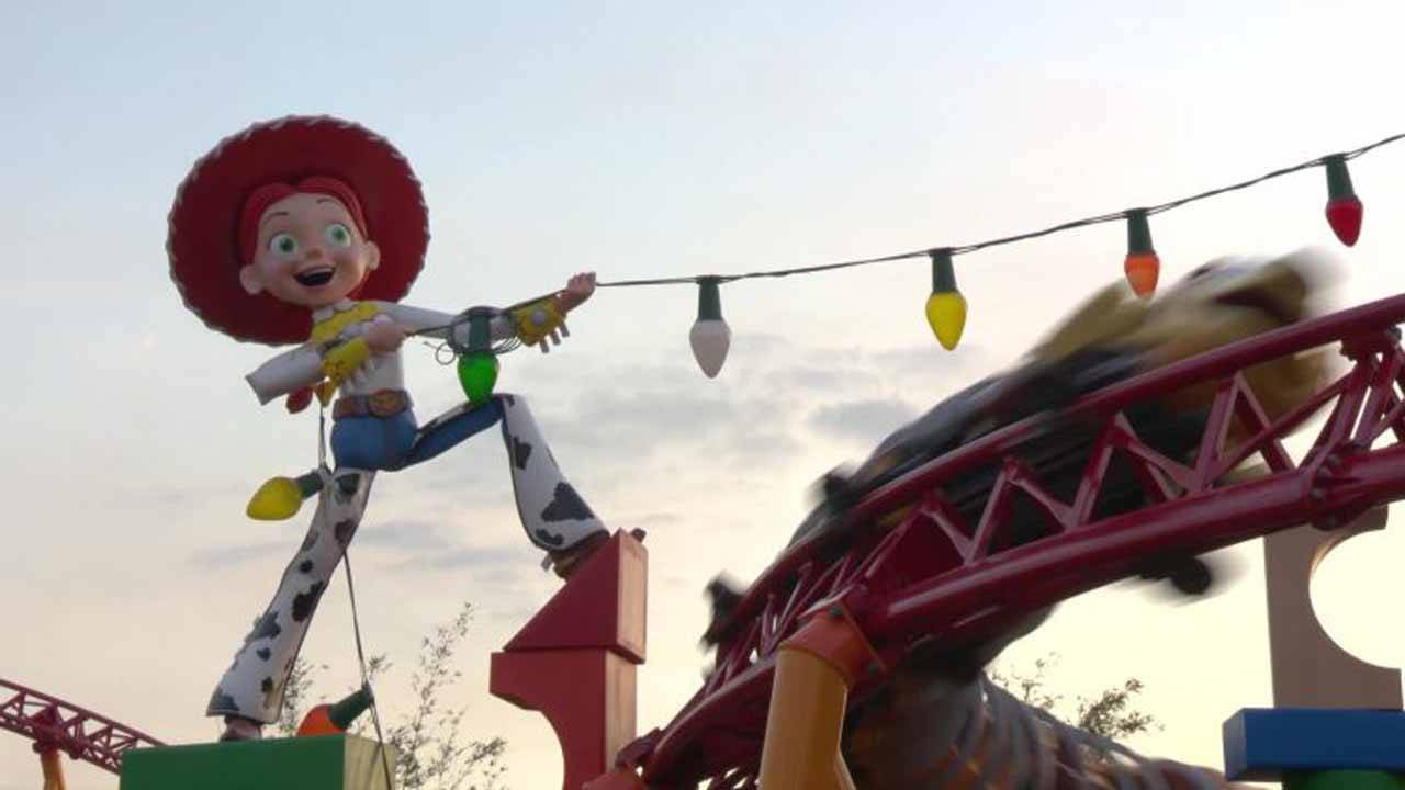 Heres What You Can Expect At Disneys Toy Story Land