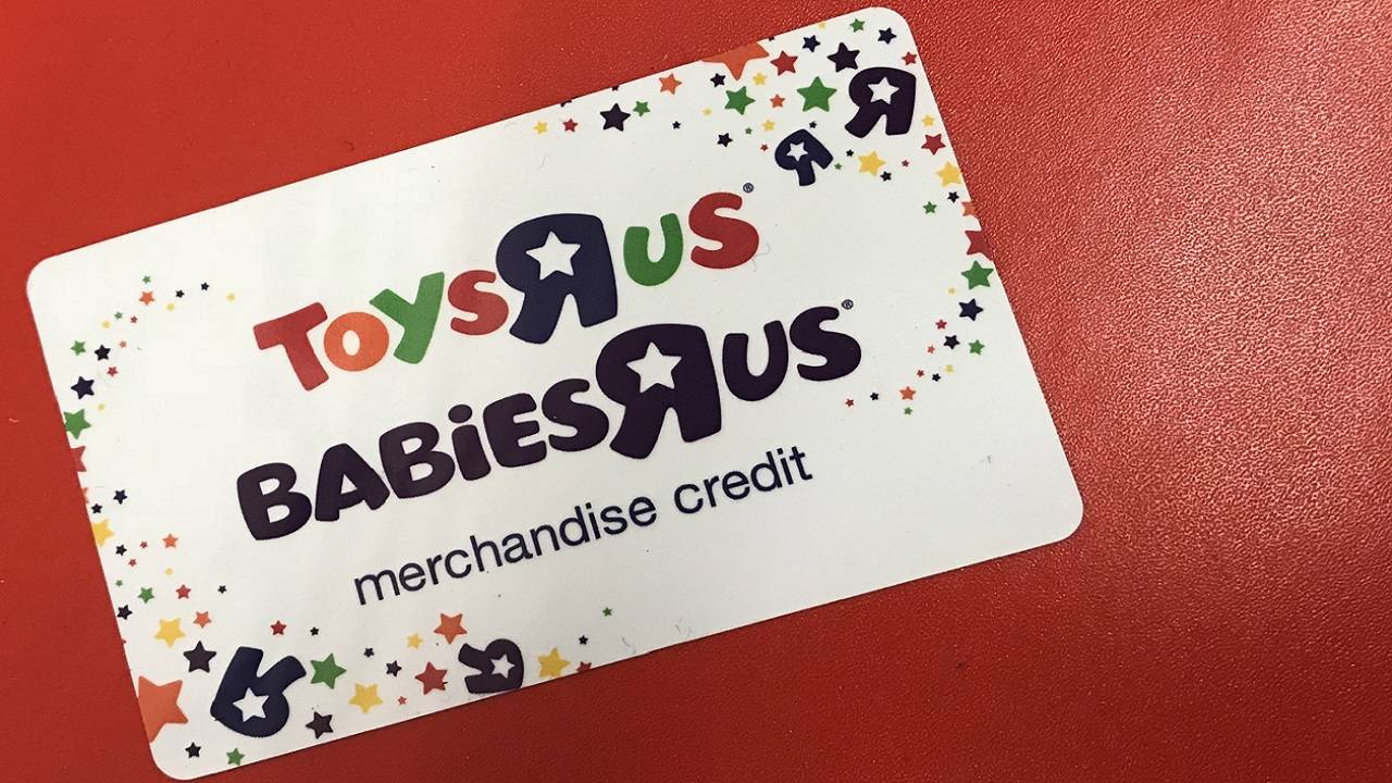Got gift cards to Toys R Us? Spend them soon!