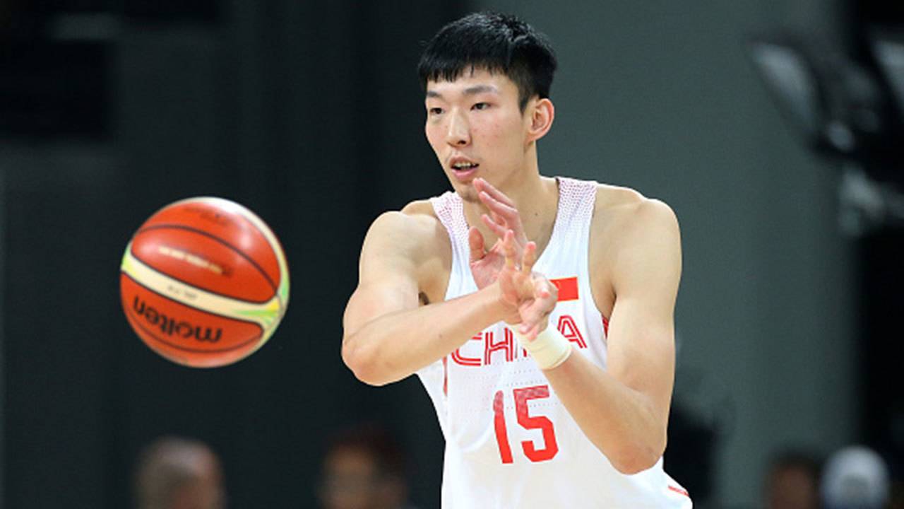 拒絕周琦重回CBA後被罵無情,原來他已經偷偷在美國安排一切!-黑特籃球-NBA新聞影音圖片分享社區