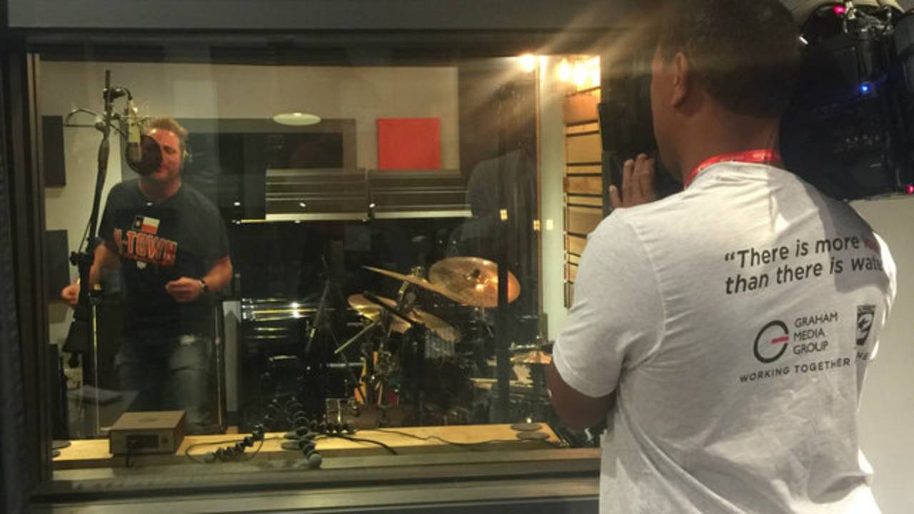 Texas Country Music Singer Rich O Toole Talks About His