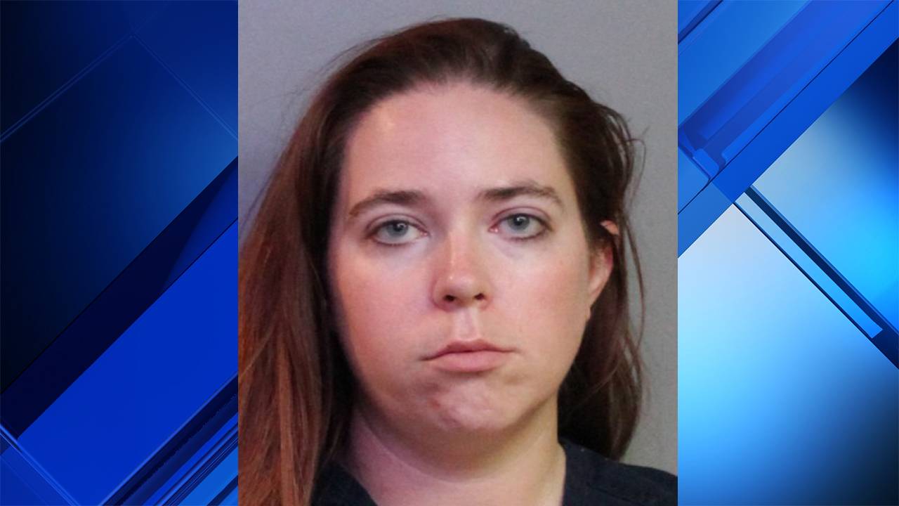 Teacher Accused Of Sending Nudes And Having Sex With 