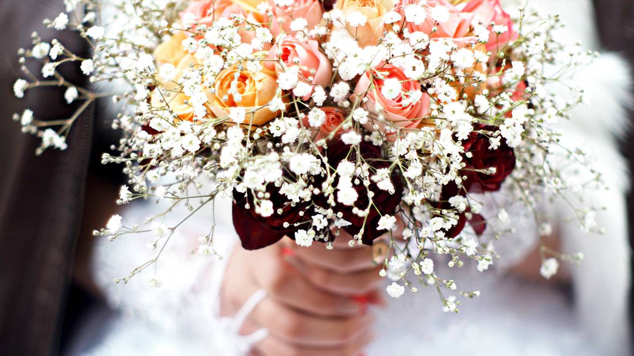 How To Find Cheap Wedding Flowers