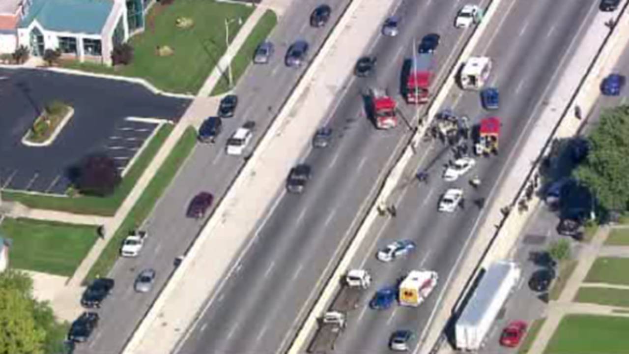 NB Southfield Freeway reopens at Schoolcraft