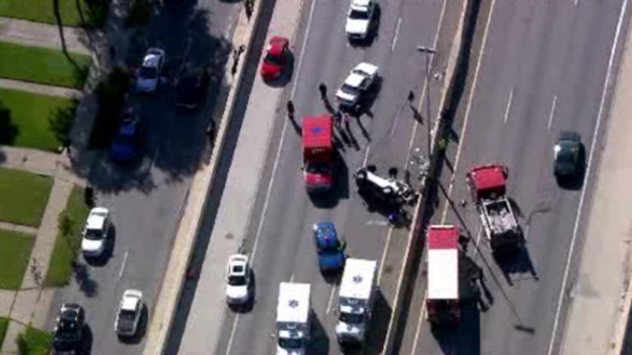NB Southfield Freeway reopens at Schoolcraft