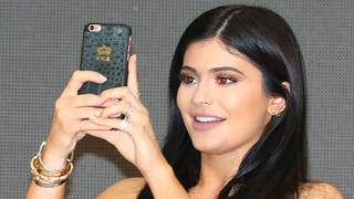 People Are Donating Money To Help Reality Star Kylie Jenner